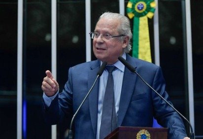 José passou por exames após sentir alterações no quadro de saúde e iniciou acompanhamento médico contra o câncer
 -  (crédito:  Geraldo Magela/Agência Senado) -José passou por exames após sentir alterações no quadro de saúde e iniciou acompanhamento médico contra o câncer
 -  (crédito:  Geraldo Magela/Agência Senado)