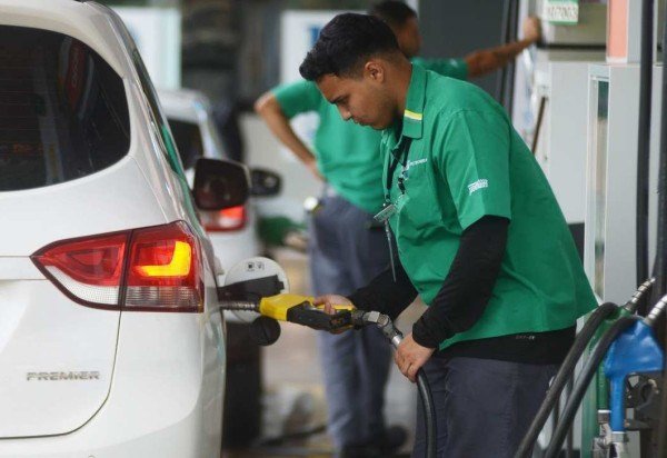  Ed Alves/CB/DA.Press