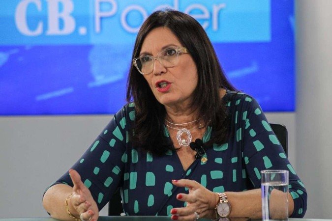  02/04/2024 Crédito: Kayo Magalhães/CB/D.A Press. Brasil. Brasília - DF. CB.Poder recebe a deputada Bia Kicis (PL/DF). Na bancada: Ana Maria Campos e Carlos Alexandre de Souza.