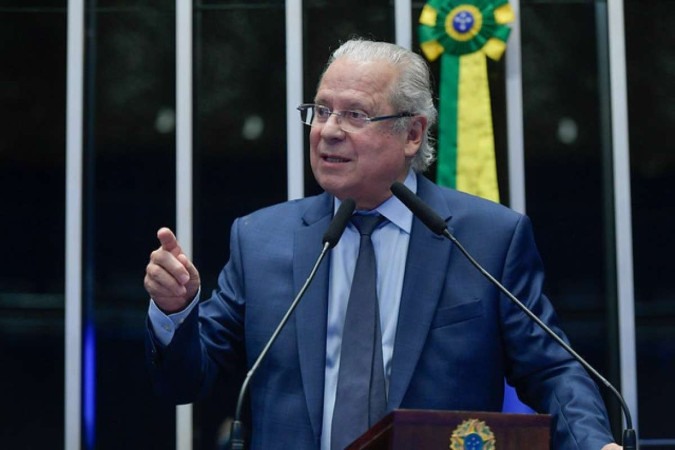 Dirceu foi um dos fundadores do Partido dos Trabalhadores e durante o primeiro mandato do presidente Luiz Inácio Lula da Silva (PT), atuou como ministro da Casa Civil -  (crédito:  Geraldo Magela/Agência Senado)