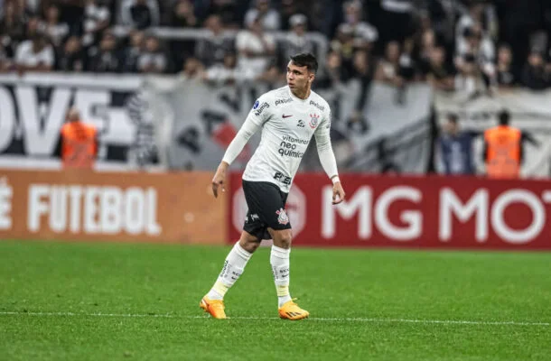 Giovane pode ser emprestado pelo Corinthians -  (crédito: Foto: Rodrigo Coca/Agência Corinthians)