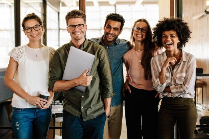 Atitudes no trabalho também são analisadas por colegas e superiores (Imagem: Jacob Lund | Shutterstock)
- (crédito: EdiCase) Atitudes no trabalho também são analisadas por colegas e superiores (Imagem: Jacob Lund | Shutterstock)
- (crédito: EdiCase)