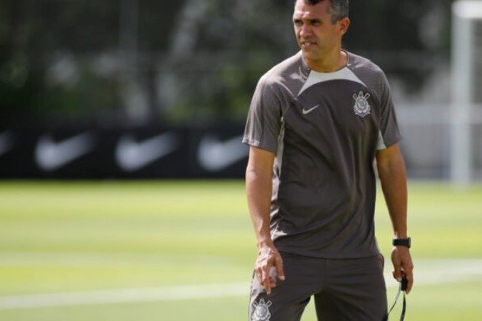 António Oliveira não pôde conceder coletiva no Uruguai - (crédito: Foto: Rodrigo Coca/Agência Corinthians) António Oliveira não pôde conceder coletiva no Uruguai - (crédito: Foto: Rodrigo Coca/Agência Corinthians)