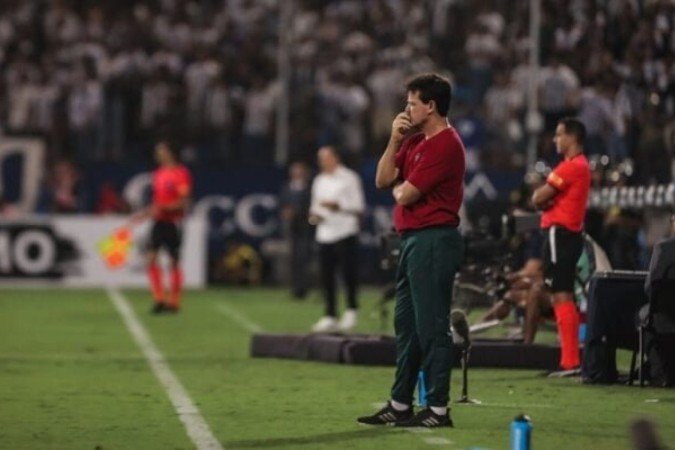 Felipe Melo errou muitos passes no primeiro tempoe acabou substituído na segunda etapa -  (crédito: Foto: Lucas Merçon/FLUMINENSE FC)