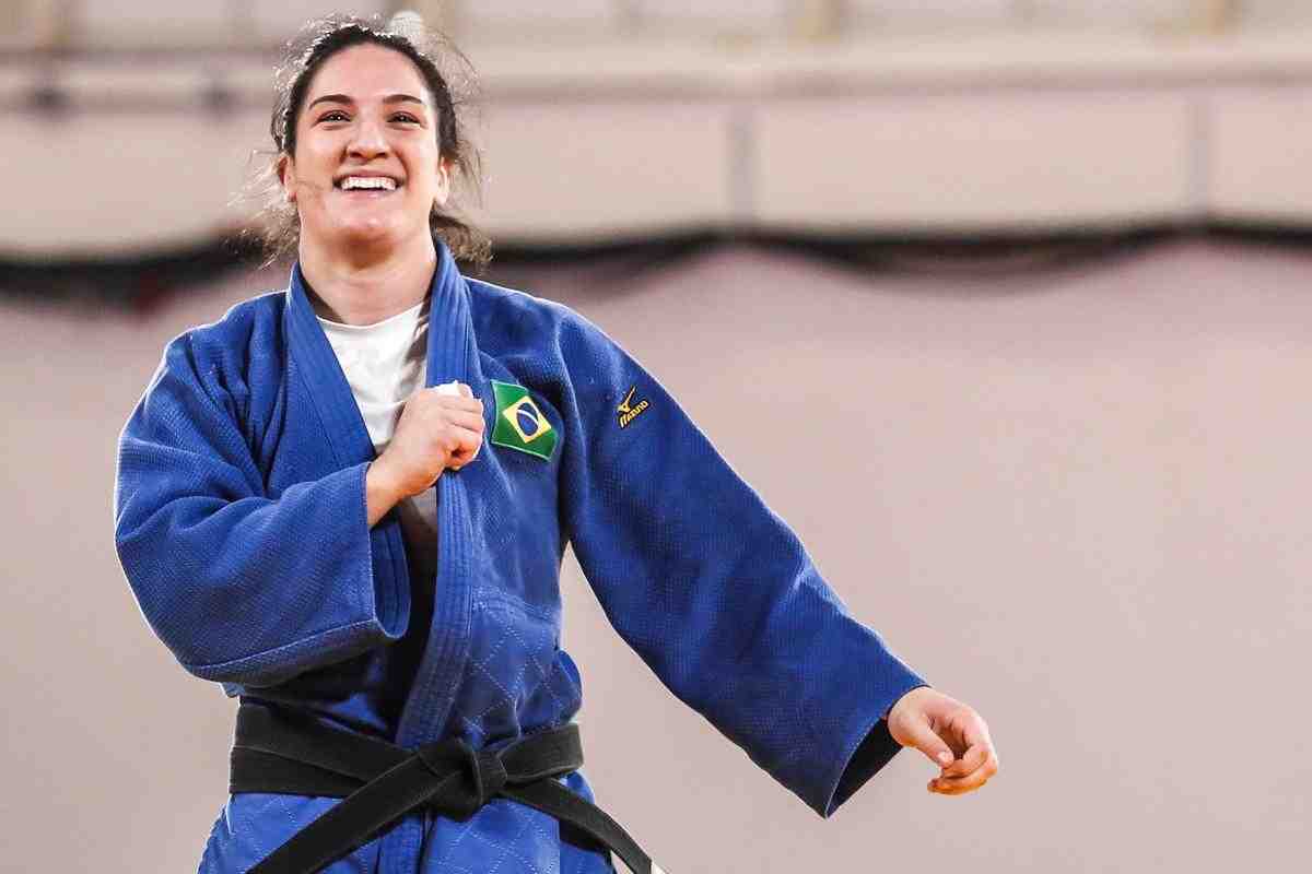 A judoca Mayra Aguiar foi convocada para defender o Brasil em Paris-2024. Gaúcha de Porto Alegre disputará a quarta olimpíada da carreira -  (crédito: Wander Roberto/COB)