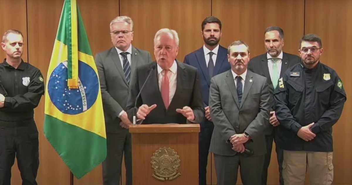 Lewandowski diz que foragidos de Mossoró capturados tentavam sair do país