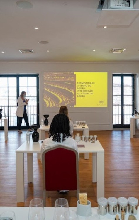 Aprenda enquanto viaja com cursos e workshops oferecidos pela WOW – World of Wine -  (crédito: Uai Turismo)