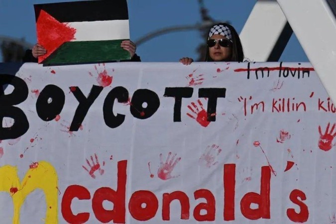 Por que McDonald's resolveu recomprar todas suas franquias em Israel -  (crédito: BBC Geral)