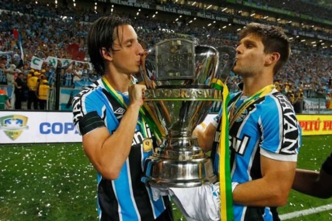 Geromel e Kannemann conquistaram juntos oito títulos pelo Grêmio -  (crédito: Foto: Lucas Uebel / Grêmio)