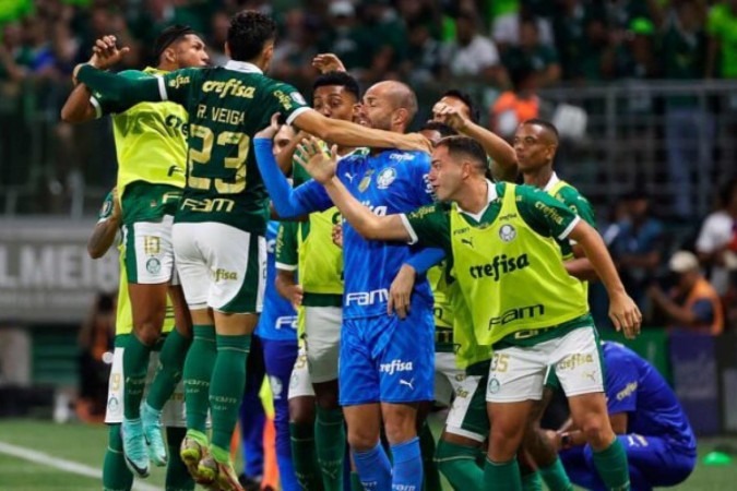 Palmeiras é tricampeão paulista pela primeira vez após 90 anos - Foto: Fabio Menotti/Palmeiras -  (crédito: Foto: Fabio Menotti/Palmeiras)