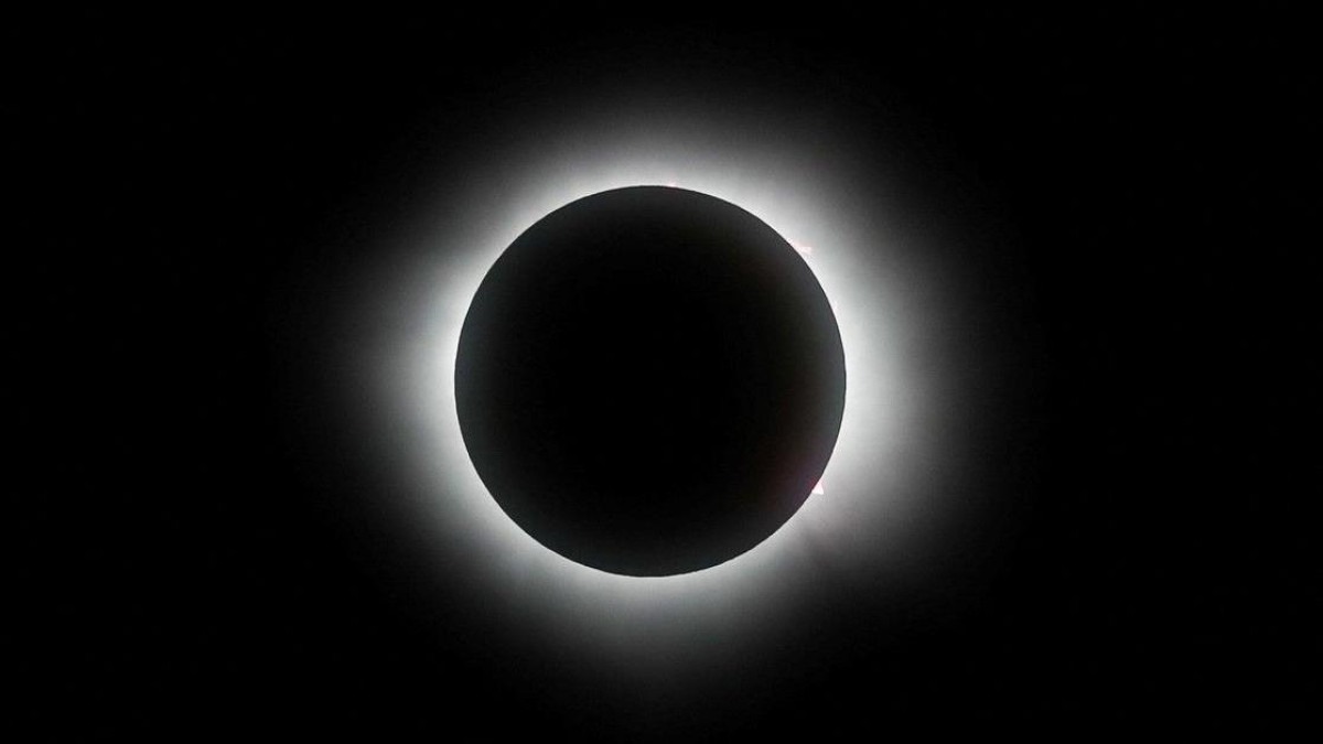 Como eclipses solares podem afetar o cérebro e aproximar as pessoas