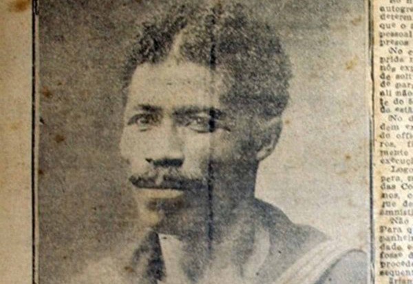 João Cândido Felisberto, conhecido como 'almirante negro'. O militar foi líder da Revolta da Chibata, ocorrida em novembro de 1910, no Rio de Janeiro -  (crédito: Wikipedia/Imagem de domínio público)