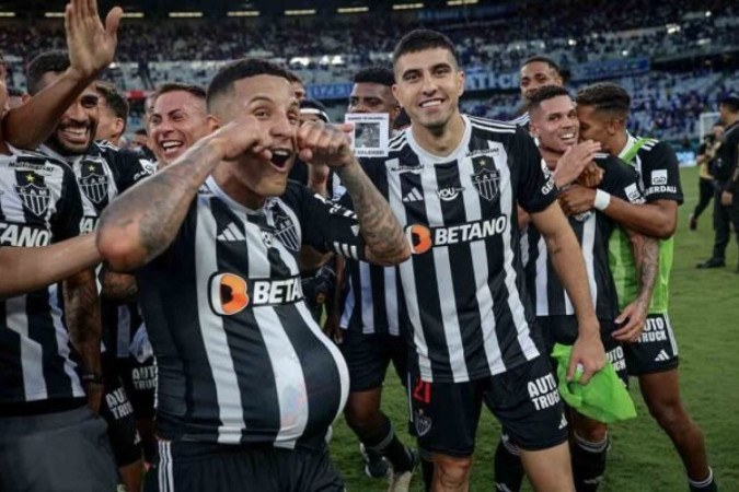 Arana provocou o Cruzeiro. Em gestos com as mãos fazia movimento de choro após faturar o Mineiro -  (crédito:  Pedro Souza / Atletico)