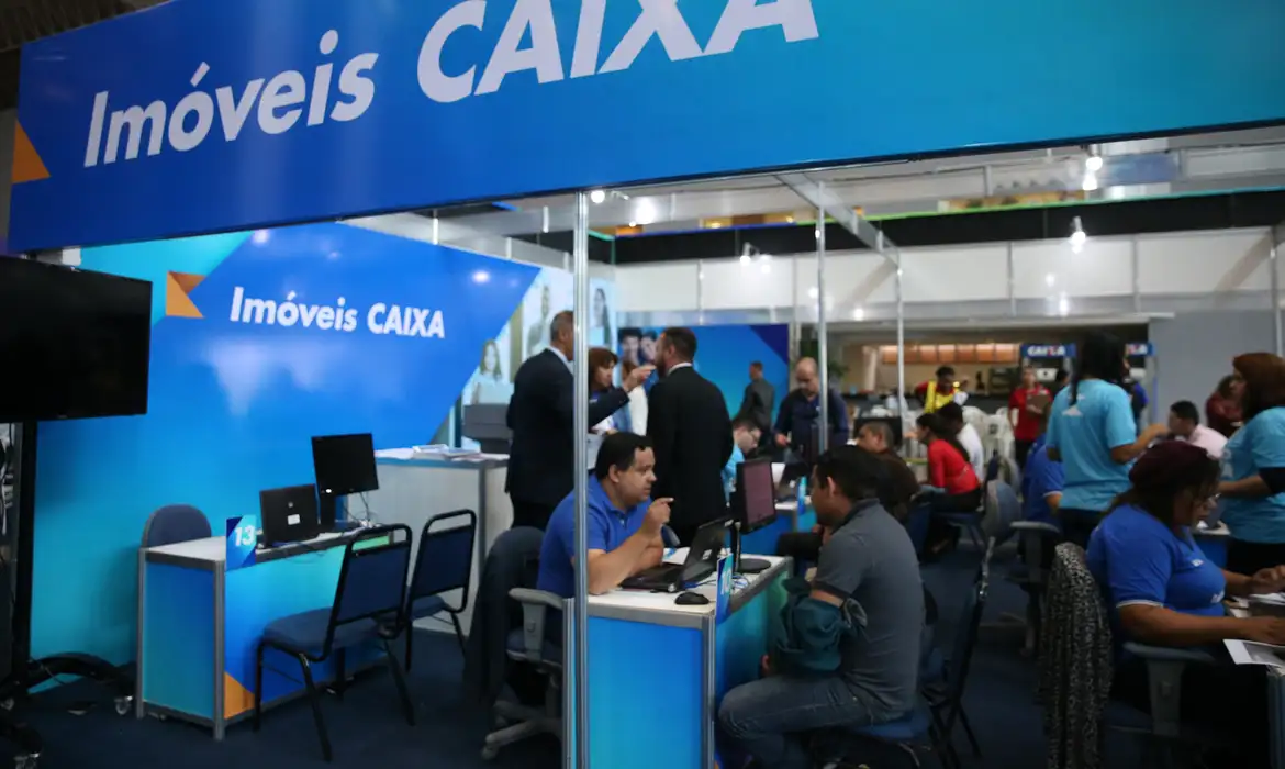 Caixa inicia contratação de financiamentos com FGTS Futuro -  (crédito: EBC)