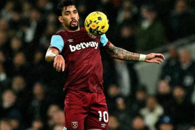 O meia brasileiro Lucas Paquetá é um dos destaques do West Ham e aceitou proposta do Manchester City -  (crédito: Foto: BEN STANSALL/AFP via Getty Images)