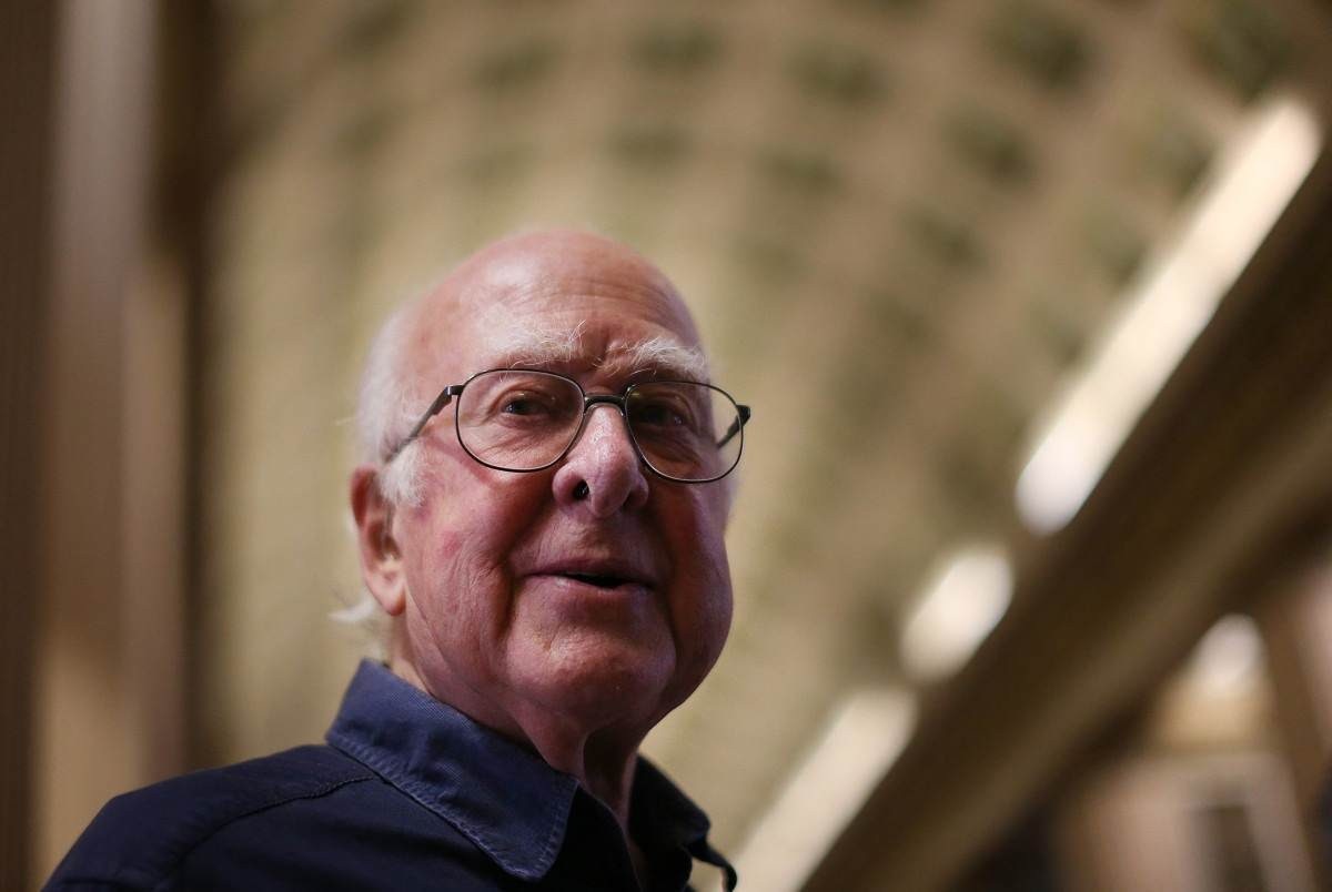 Morre Peter Higgs, criador da 