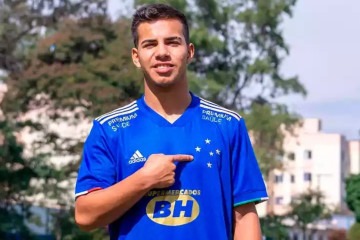 Ex-Cruzeiro denuncia oferta de R$ 50 mil para levar cartão proposital na Sul-Americana - No Ataque Internacional