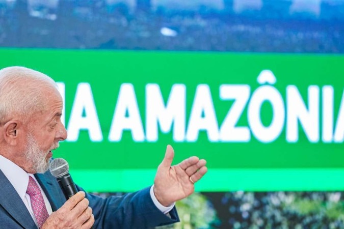 Presidente Lula na cerimônia de lançamento do Programa União com os Municípios pela Redução do Desmatamento e Incêndios Florestais na Amazônia. -  (crédito: Ricardo Stuckert/PR)