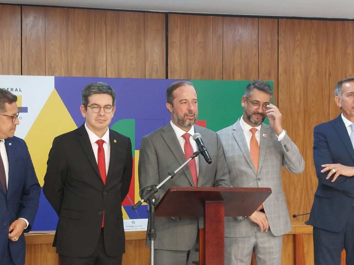 Silveira diz que Lula nunca falou com ele sobre demissão de Prates