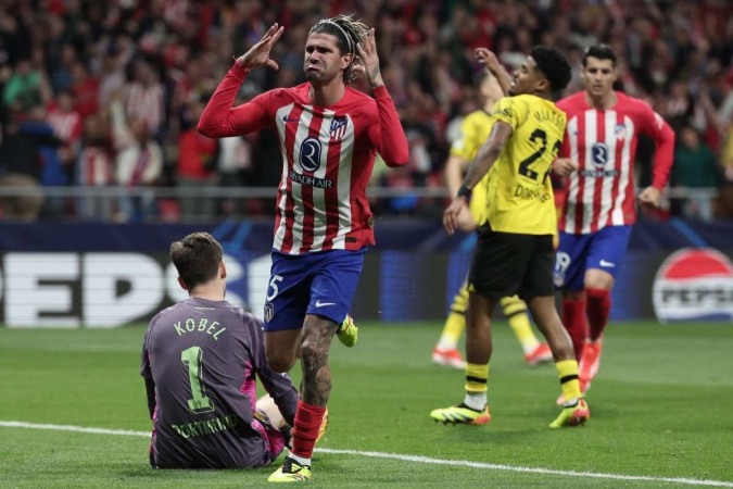 Rodrigo de Paul fez o primeiro da vitória do Atlético sobre o Dortmund       -  (crédito: AFP)