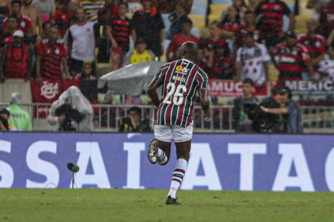 Keno, em seu último jogo pelo Fluminense, em 16 de março -  (crédito: Foto: LUCAS MERÇON/FLUMINENSE FC)