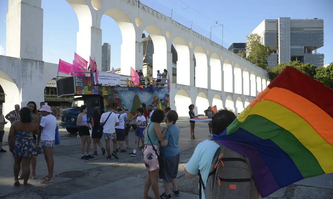 Regras definem tratamento de pessoas LGBTQIA+ em privação de liberdade -  (crédito: EBC)