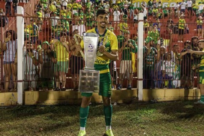 Madruga vai galgando seu espaço no futebol. Agora, ele disputará a Série A  -  (crédito: Foto: AssCom Dourado)