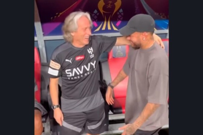 Neymar parabenizou o técnico Jorge Jesus pelo recorde de vitórias  -  (crédito: Foto: Reprodução / Al Hilal)