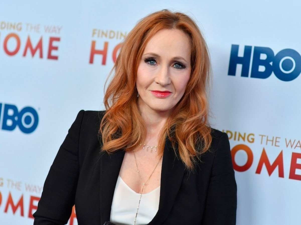 J. K Rowling, autora de 'Harry Potter', condena atores que defendem pessoas trans 