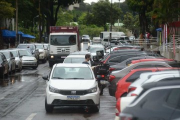 2024 é um dos 10 melhores anos já registrados no ranking histórico da Fenabrave, diz entidade
 -  (crédito:  Ed Alves/CB/DA.Press)