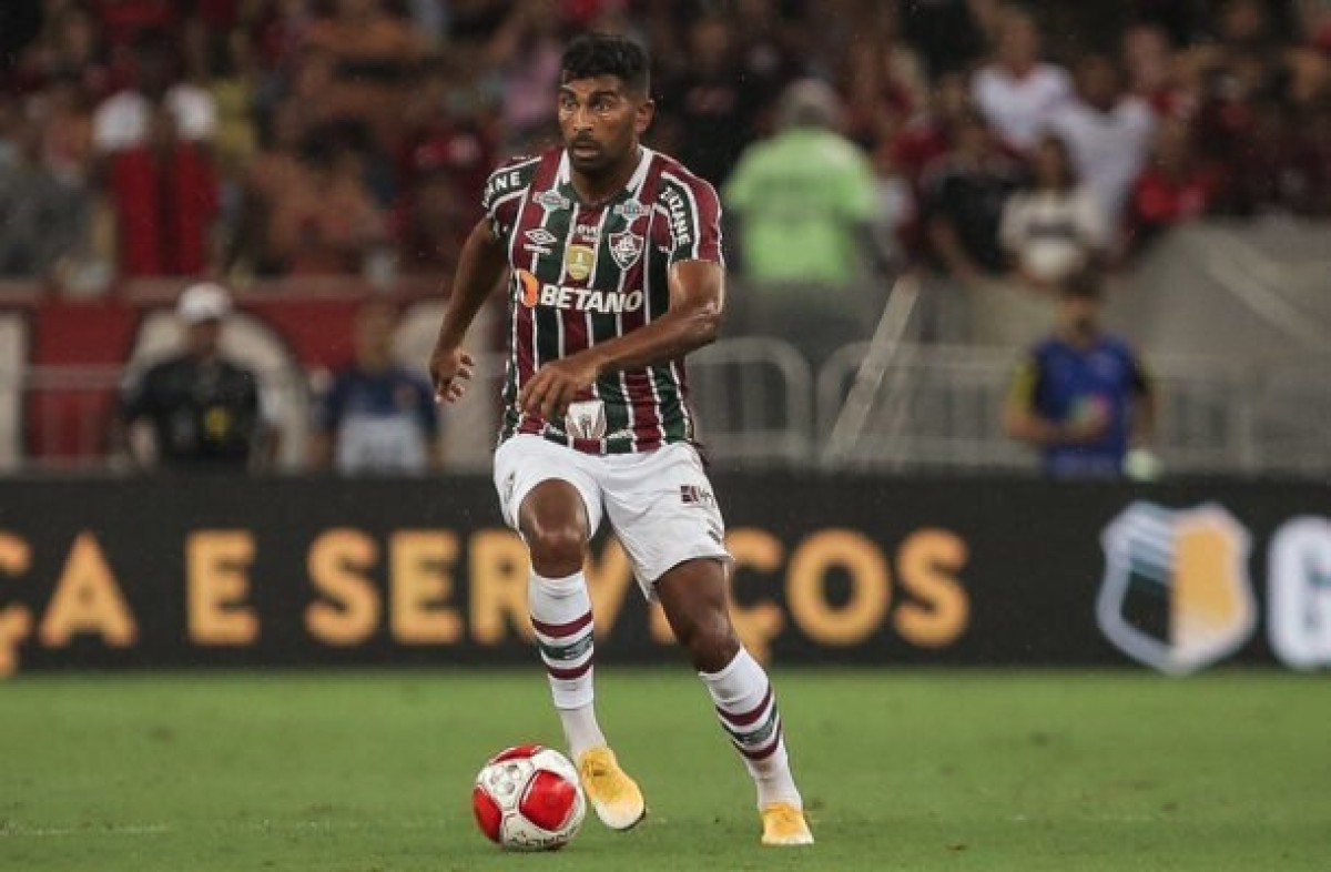 Thiago Santos, do Fluminense, tem lesão muscular na coxa constatada
