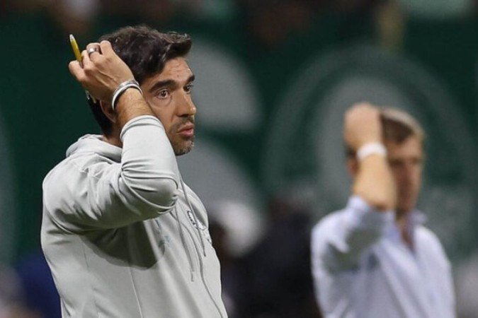 Abel admitiu Palmeiras desligado no primeiro tempo -  (crédito: Foto: Cesar Greco/Palmeiras)