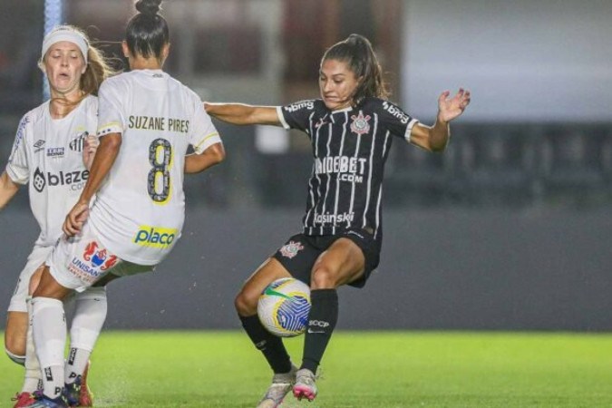 Corinthians vai até Santos e vence por 3 a 1. Campanha 100% das Brabas -  (crédito:  Giancarlo Almeida)