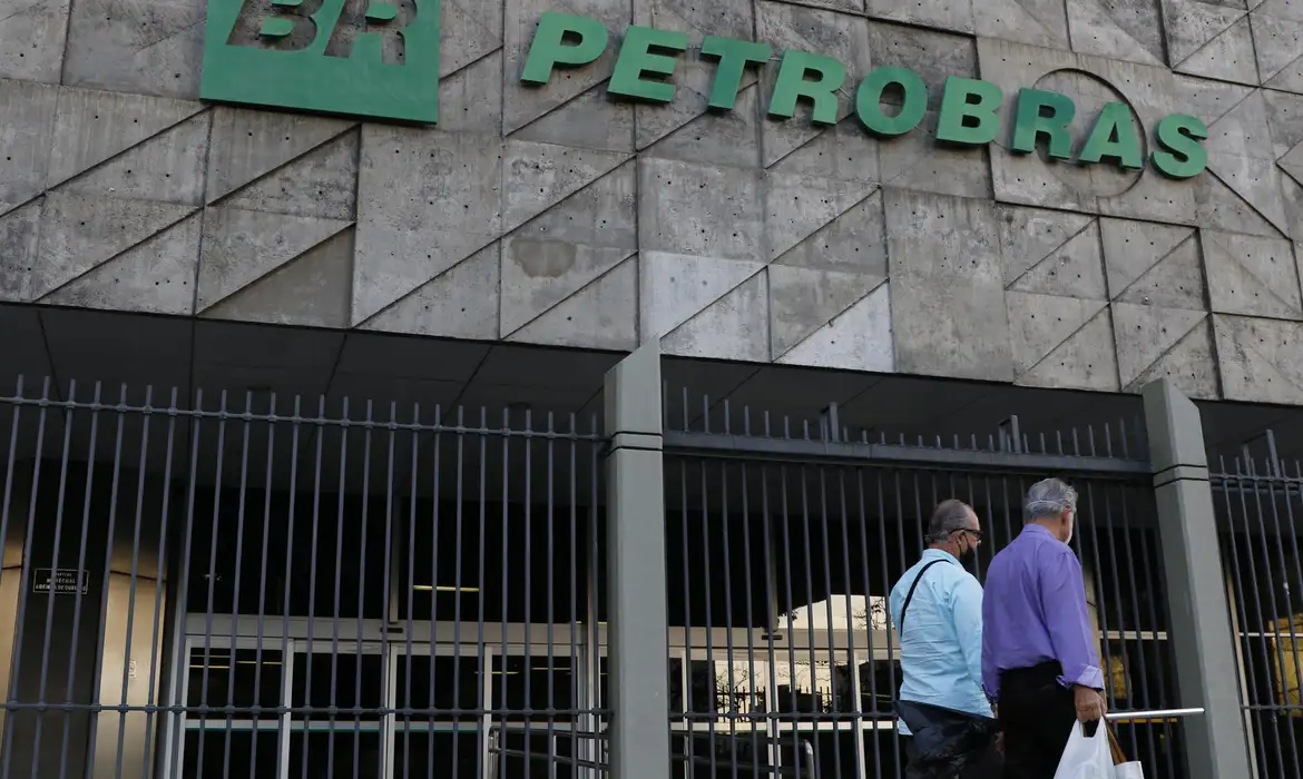 Petrobras entrará com recurso contra suspensão de conselheiro -  (crédito: EBC)