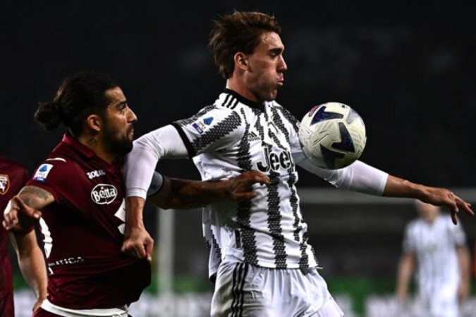 Vlahovic comemora gol marcado pela Juventus  -  (crédito:  AFP via Getty Images)
