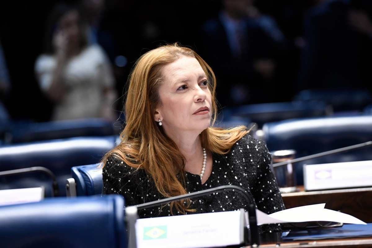 Senadora chamada de 'assessora de assunto de cama' por Ciro vai à Justiça