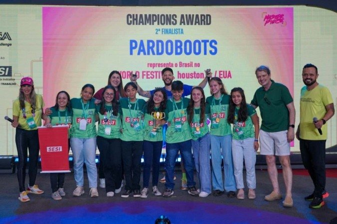 Equipe Pardoboot da escola SESI CE 260, de Santa Cruz do Rio Pardo (SP), ja recebeu dois prêmios na competição - (crédito: Augusto Coelho/CNI) Equipe Pardoboot da escola SESI CE 260, de Santa Cruz do Rio Pardo (SP), ja recebeu dois prêmios na competição - (crédito: Augusto Coelho/CNI)