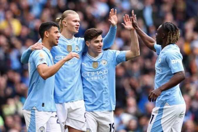 Manchester City assumiu a liderança da Premier League no último fim de semana -  (crédito: Foto: Darren Staples/AFP via Getty Images)