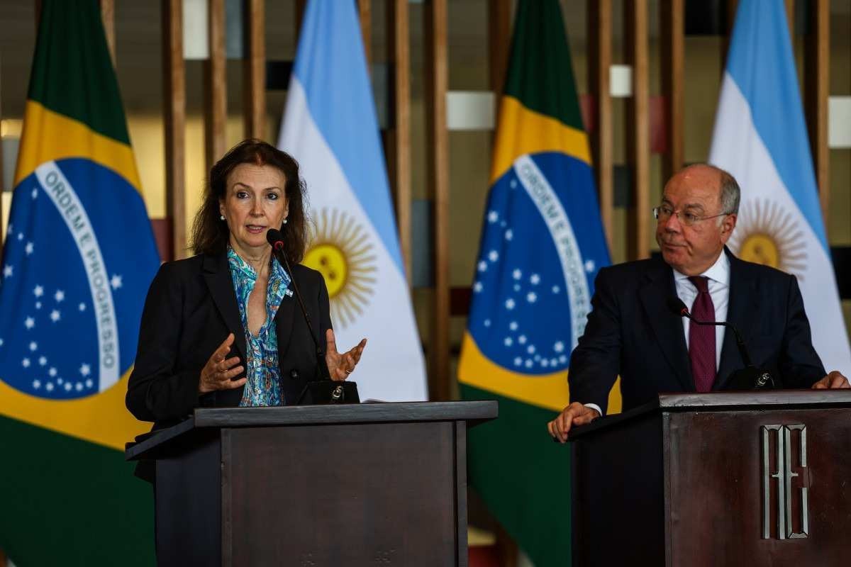 Chanceler da Argentina nega interferência de Milei no Judiciário brasileiro