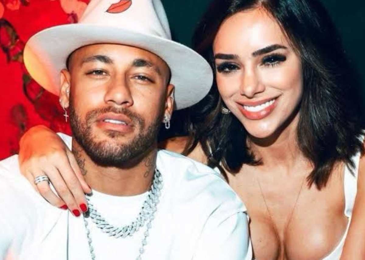 Neymar manda presente romântico para Bruna Biancardi
