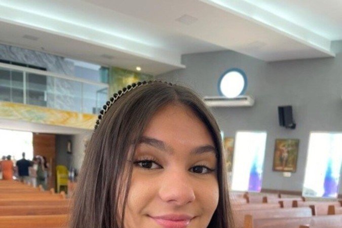  Letícia Camargo, 17, morreu em acidente provocado por um amigo