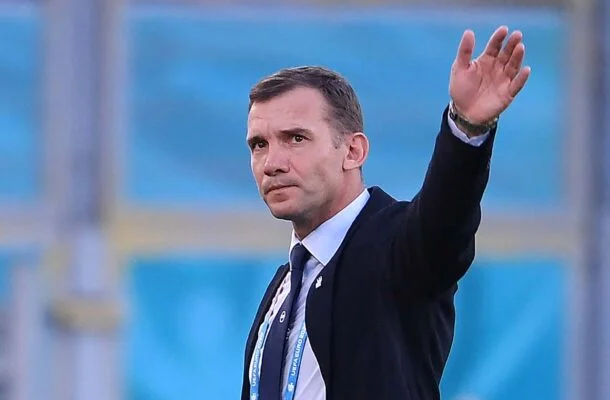 Shevchenko no período em que foi técnico da seleção da Ucrânia -  (crédito: Foto: Alberto Pizzoli/AFP via Getty Images)