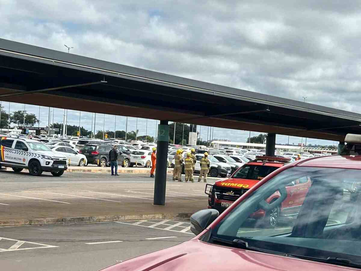 Suspeita de explosivo no Aeroporto de Brasília mobiliza polícia e o Corpo de Bombeiros 