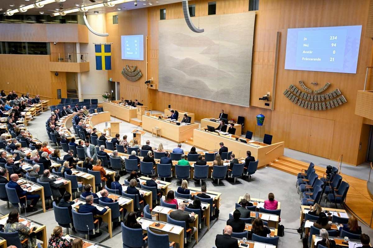 Suécia aprova polêmica lei para mudança de gênero