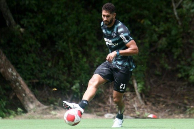 Pablo treinando pelo Botafogo -  (crédito: Foto: Vitor Silva/BFR)