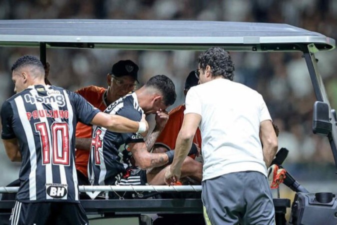 Rubens sofreu uma entorse no joelho esquerdo - Foto: Pedro Souza / Atlético -  (crédito: Foto: Pedro Souza / Atlético)