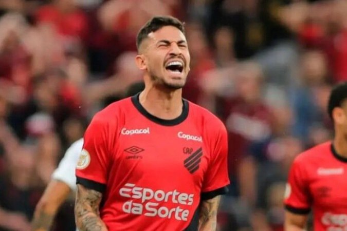 Pedro Henrique será jogador do RB Bragantino -  (crédito: Foto: Gustavo Oliveira/Athletico)