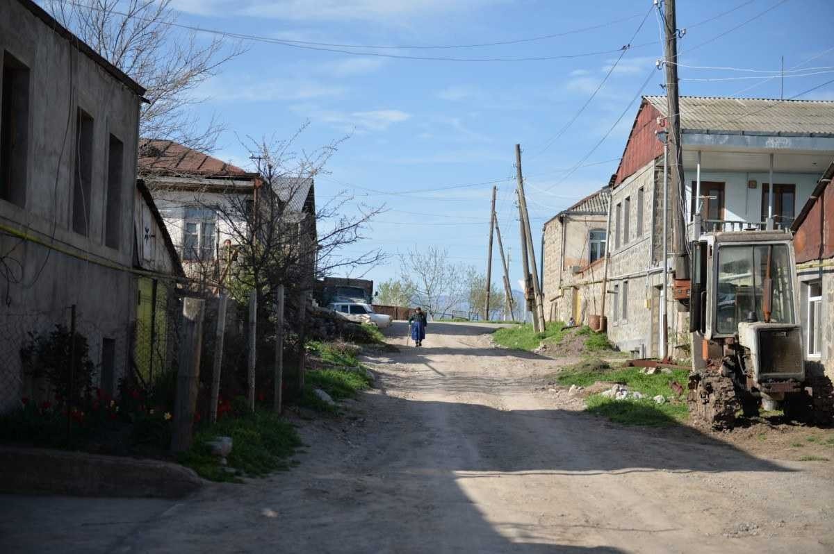 Vilarejo de Kornidzor é a última linha da fronteira da Armênia