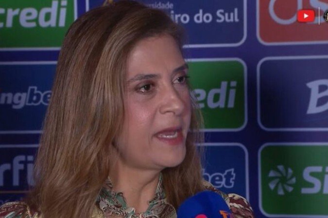 Leila deu alfinetada no presidente rubro-negro - (crédito: Foto: Reprodução/Cazé TV) Leila deu alfinetada no presidente rubro-negro - (crédito: Foto: Reprodução/Cazé TV)