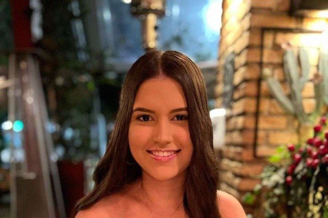 Lorrany, 23 anos, foi diagnosticada com autismo no ano passado.